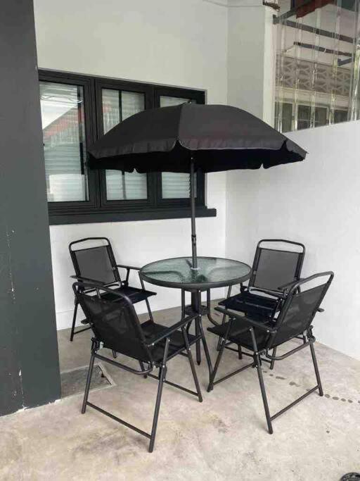Zen Retreat Glass Pool Villa Taiping Εξωτερικό φωτογραφία