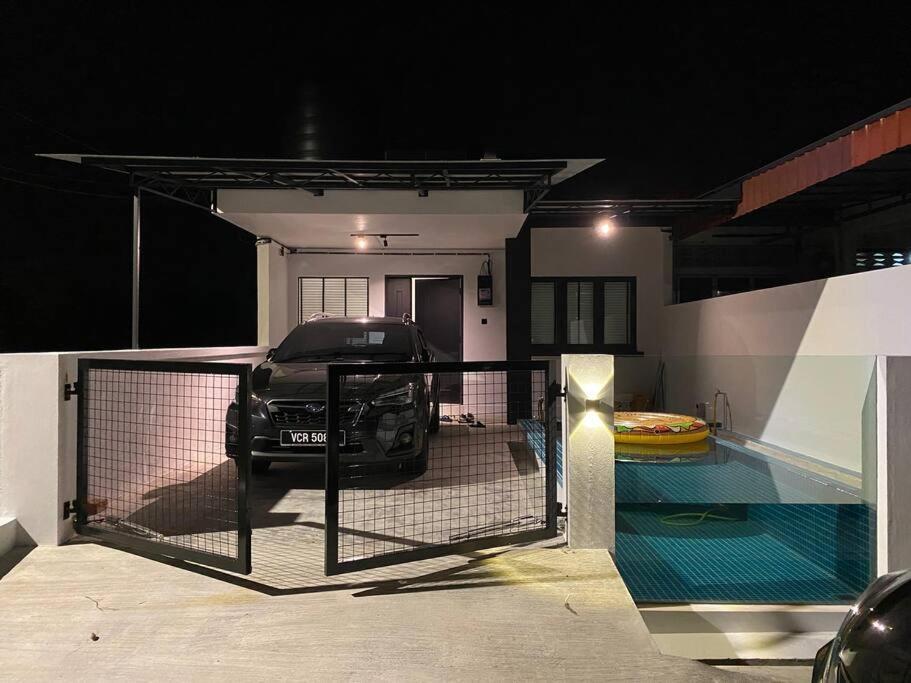 Zen Retreat Glass Pool Villa Taiping Εξωτερικό φωτογραφία
